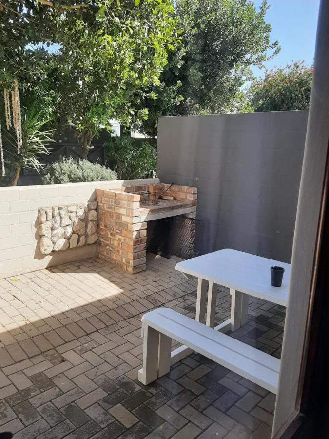 Croeso Guest House Langebaan Zewnętrze zdjęcie